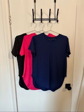 Amazon Essentials Women’s Short Sleeve Tee 3 Pack- Navy, Hot Pink, Black